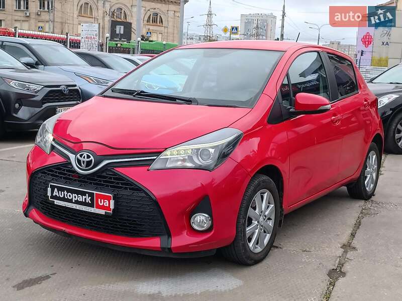 Toyota Yaris 2015