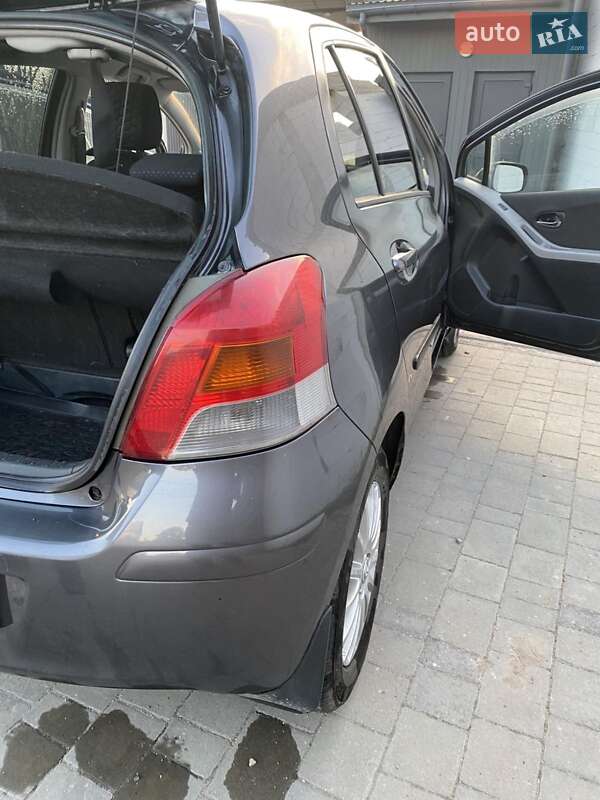 Хэтчбек Toyota Yaris 2009 в Львове фото 8 Хэтчбек Toyota Yaris 2009 в Львове