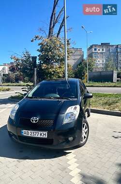 Хетчбек Toyota Yaris 2008 в Вінниці