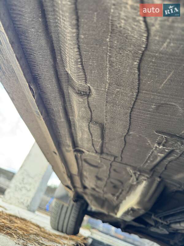 Хэтчбек Toyota Yaris 2015 в Киеве фото 27 Хэтчбек Toyota Yaris 2015 в Киеве