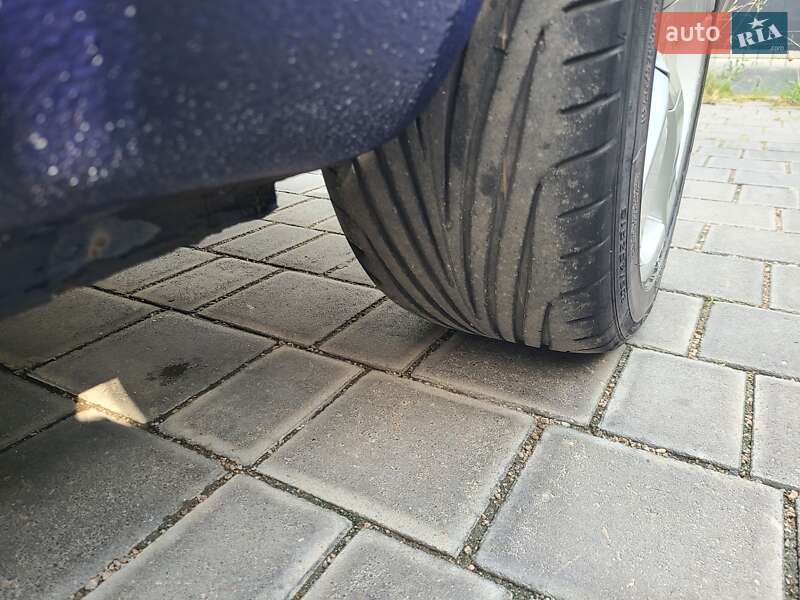 Хетчбек Toyota Yaris 1999 в Одесі