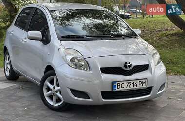 Хетчбек Toyota Yaris 2012 в Львові