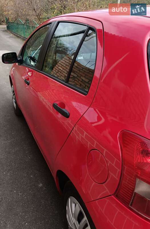 Хэтчбек Toyota Yaris 2008 в Хмельницком фото 4 Хэтчбек Toyota Yaris 2008 в Хмельницком