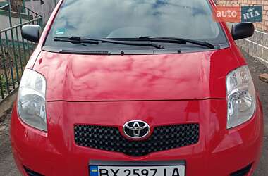 Хэтчбек Toyota Yaris 2008 в Хмельницком