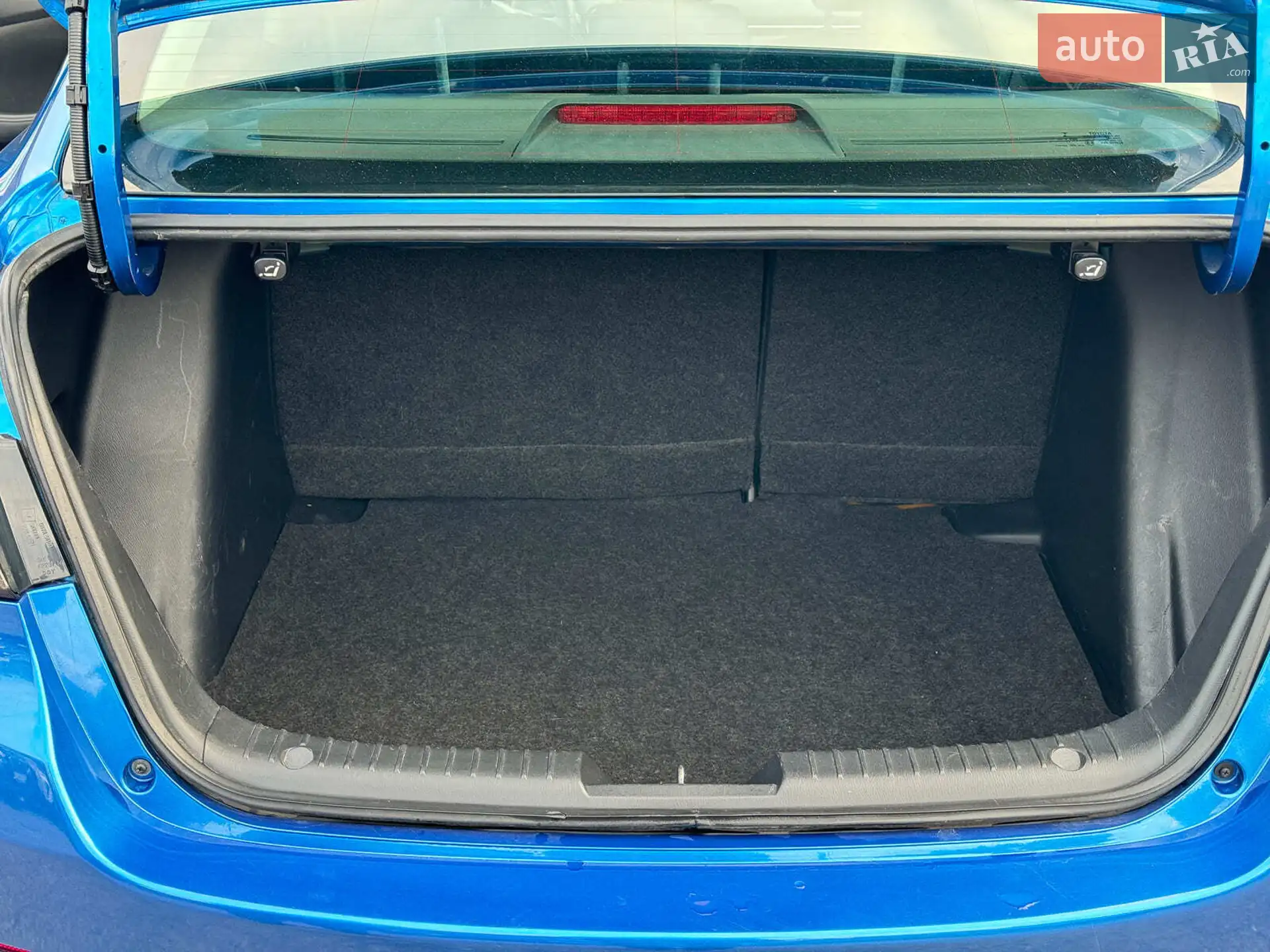 2017 Toyota Yaris - мініатюра 31