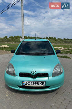 Хэтчбек Toyota Yaris 2000 в Львове