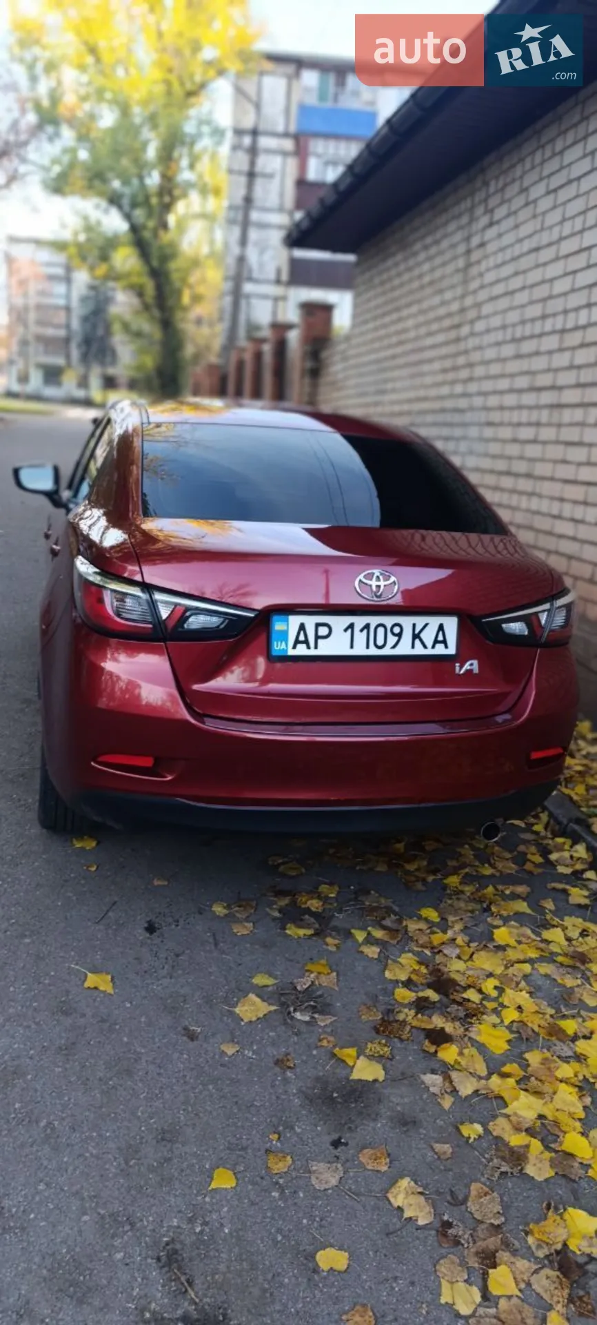 2017 Toyota Yaris - мініатюра 4