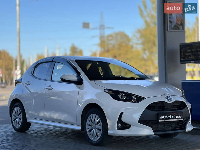 Хэтчбек Toyota Yaris 2021 в Николаеве