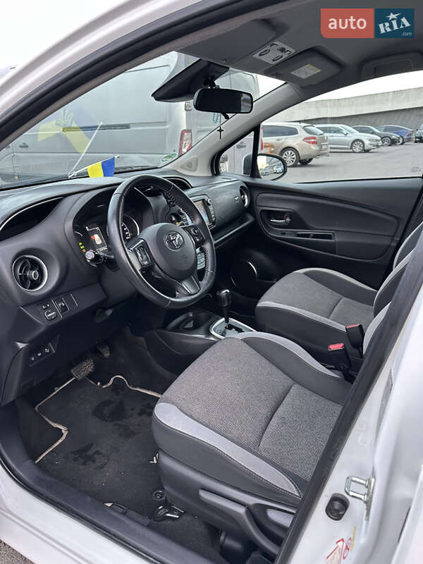 Хетчбек Toyota Yaris 2019 в Львові