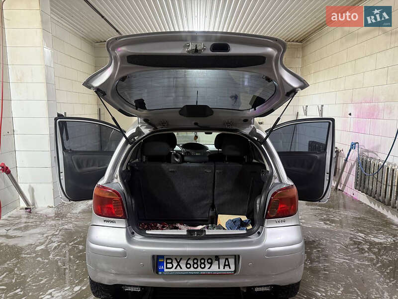 Хэтчбек Toyota Yaris 2004 в Красилове фото 12 Хэтчбек Toyota Yaris 2004 в Красилове