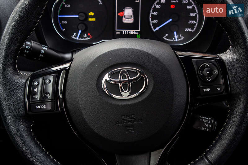 Хэтчбек Toyota Yaris 2017 в Львове фото 38 Хэтчбек Toyota Yaris 2017 в Львове