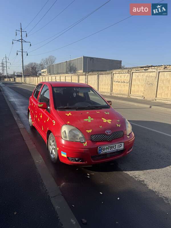 Toyota Yaris 2003
