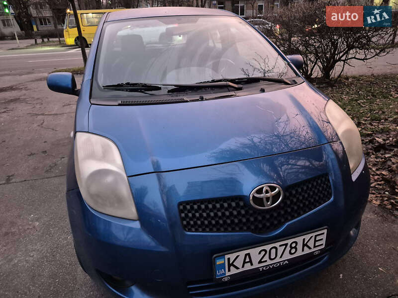 Седан Toyota Yaris 2007 в Броварах