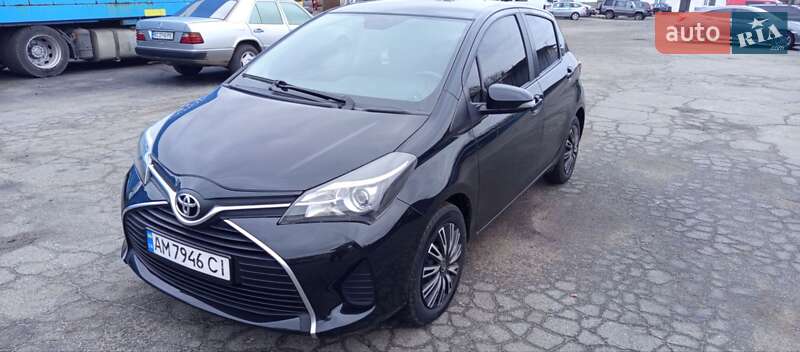 Хэтчбек Toyota Yaris 2014 в Житомире фото Хэтчбек Toyota Yaris 2014 в Житомире