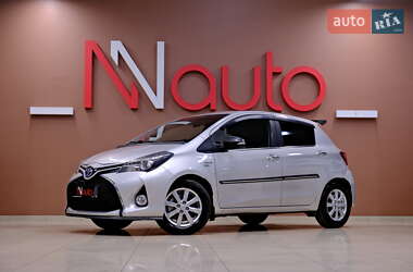 Хэтчбек Toyota Yaris 2015 в Одессе