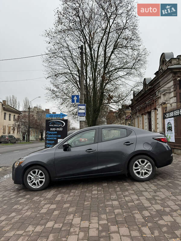 Седан Toyota Yaris 2017 в Николаеве фото 10 Седан Toyota Yaris 2017 в Николаеве
