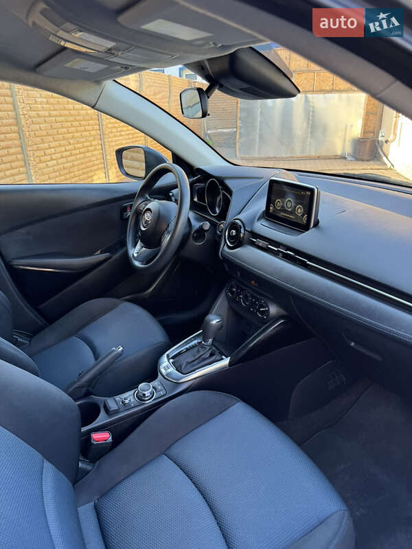 Седан Toyota Yaris 2017 в Николаеве фото 13 Седан Toyota Yaris 2017 в Николаеве