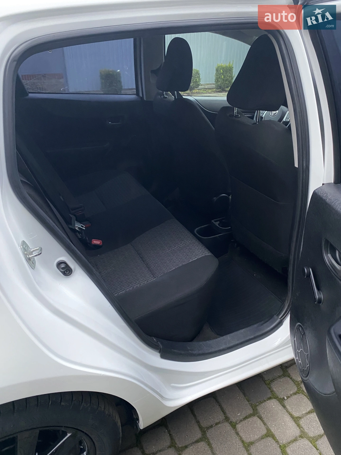 2014 Toyota Yaris - мініатюра 15