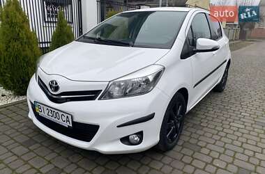 Хэтчбек Toyota Yaris 2014 в Лубнах