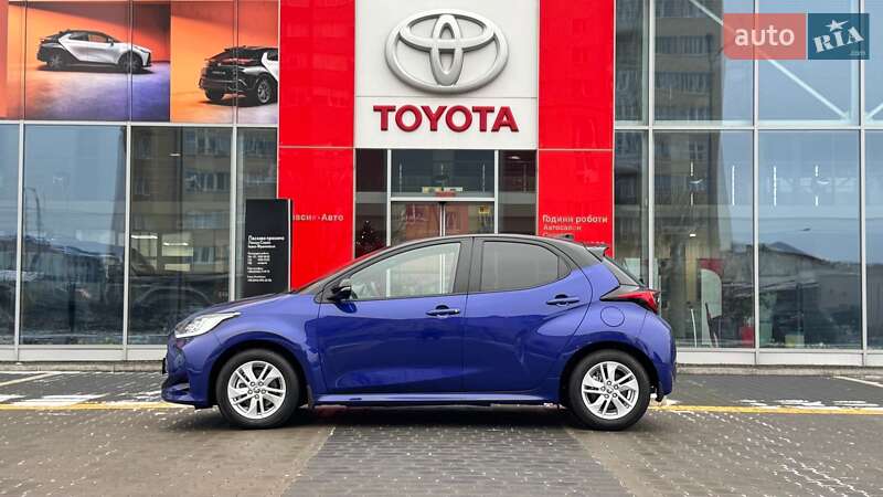 Хетчбек Toyota Yaris 2024 в Івано-Франківську