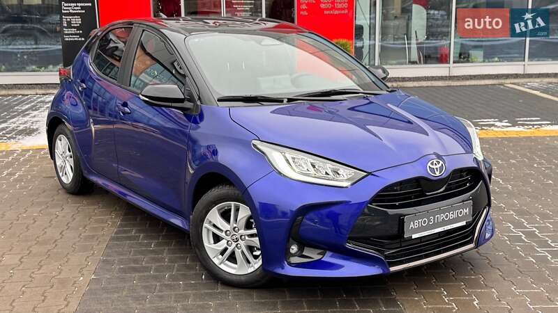 Хетчбек Toyota Yaris 2024 в Івано-Франківську