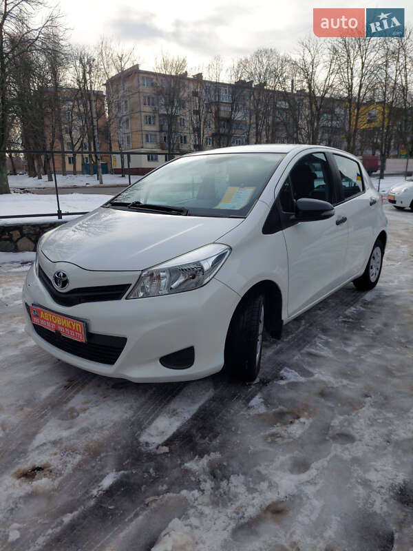 Хетчбек Toyota Yaris 2012 в Кременчуці