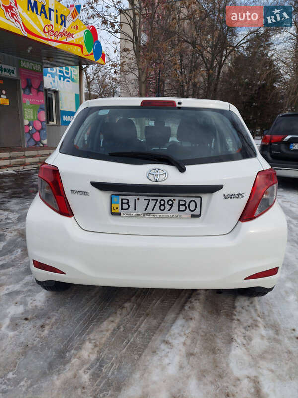 Хетчбек Toyota Yaris 2012 в Кременчуці