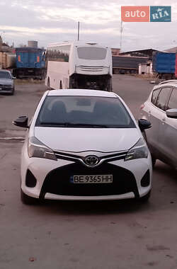 Хэтчбек Toyota Yaris 2014 в Николаеве