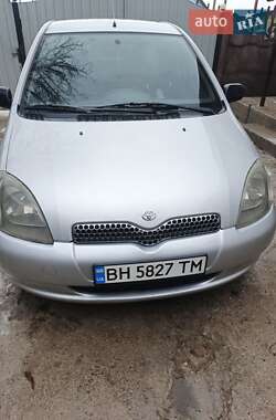 Хетчбек Toyota Yaris 2000 в Одесі