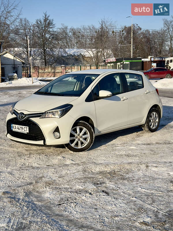 Toyota Yaris 2016