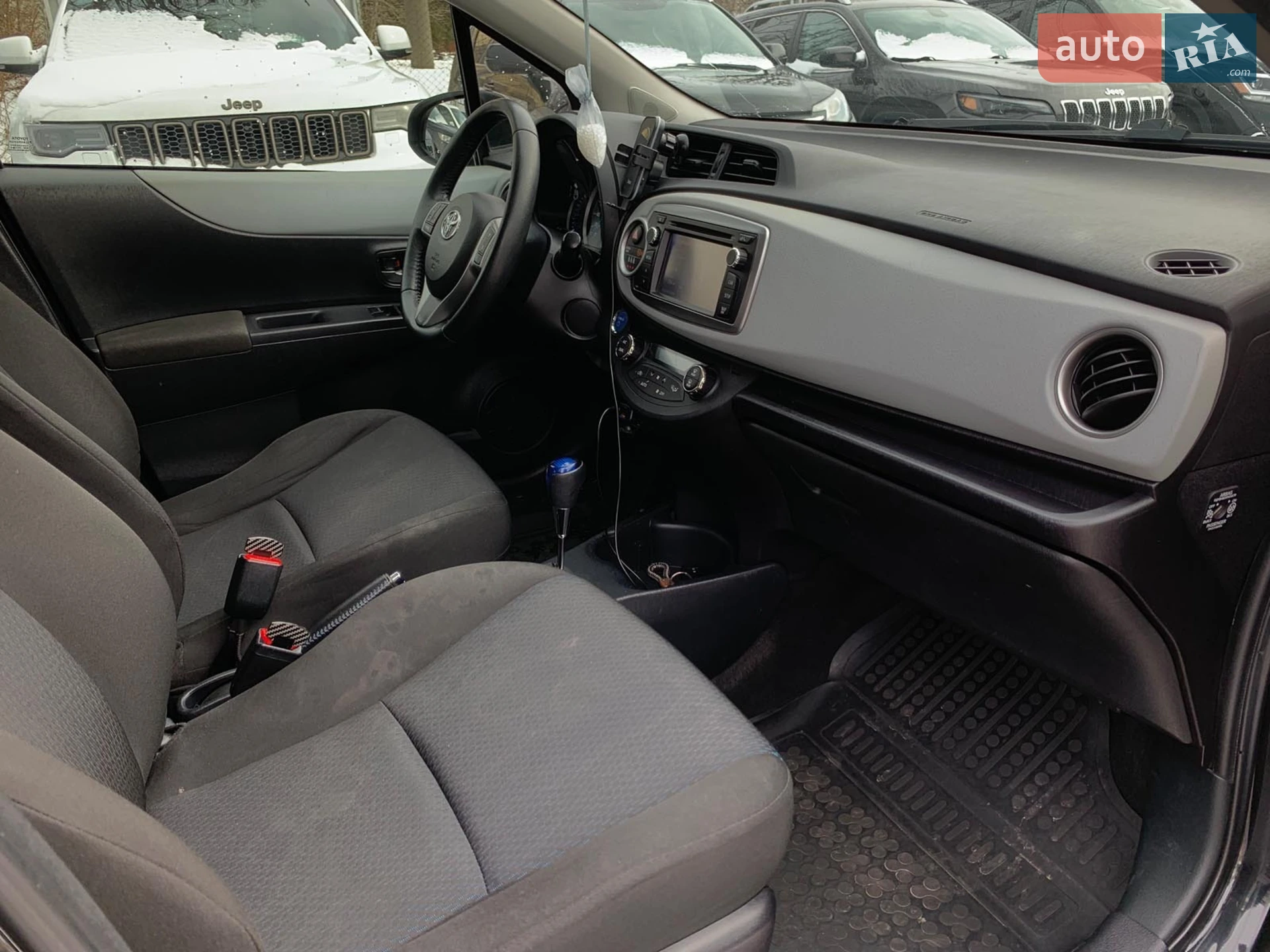 2013 Toyota Yaris - мініатюра 31