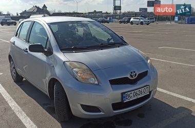 Хетчбек Toyota Yaris 2009 в Львові