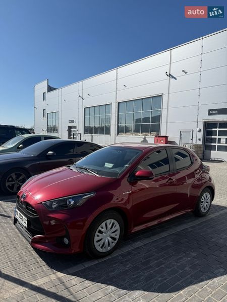 2021 Toyota Yaris, VIN VNKKBAC360A099990:plate — фото 1 (autoria)