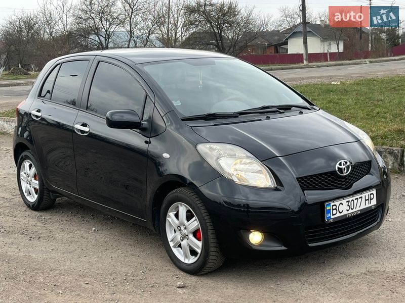 Toyota Yaris 2011