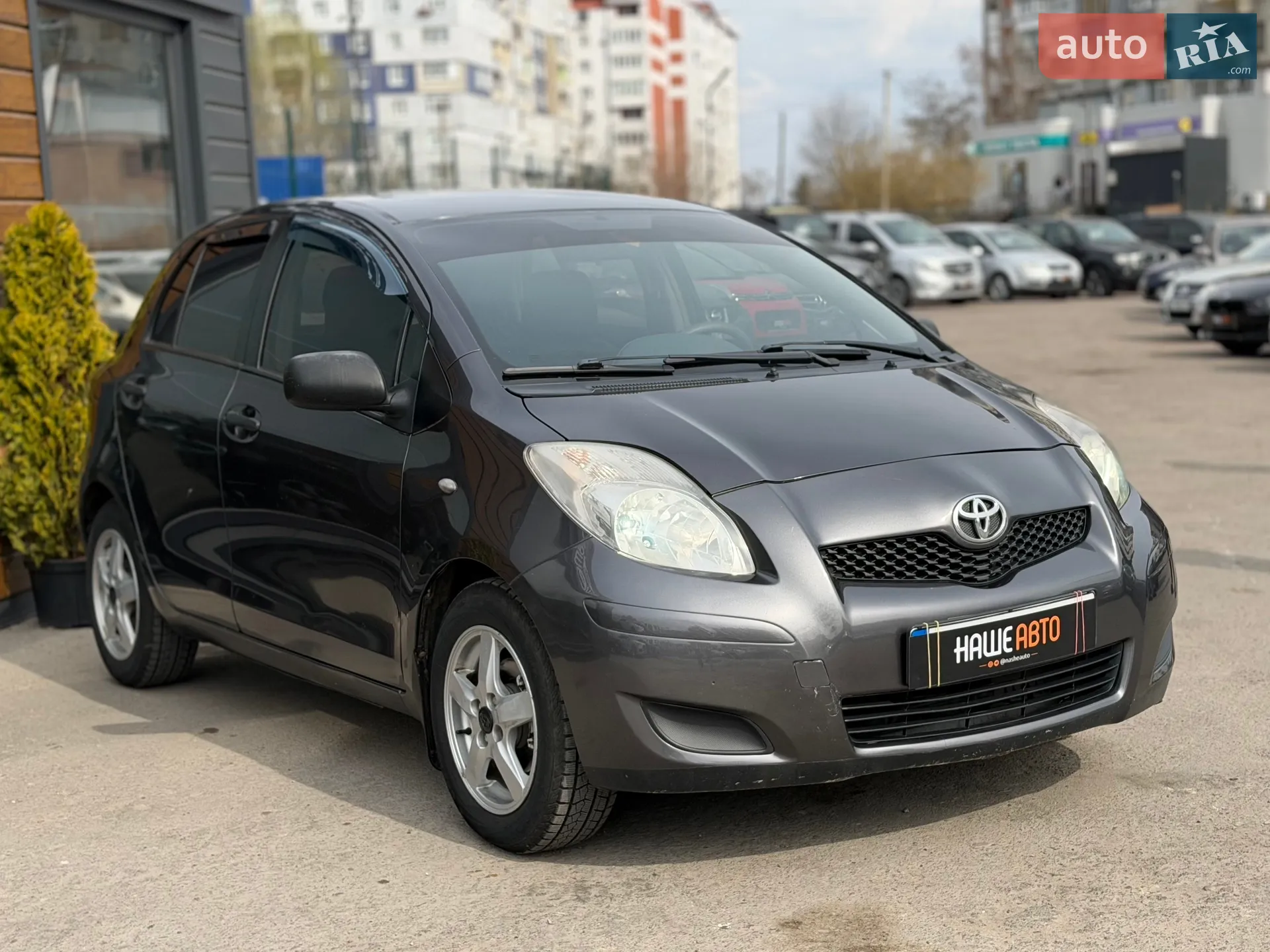 2011 Toyota Yaris - мініатюра 7