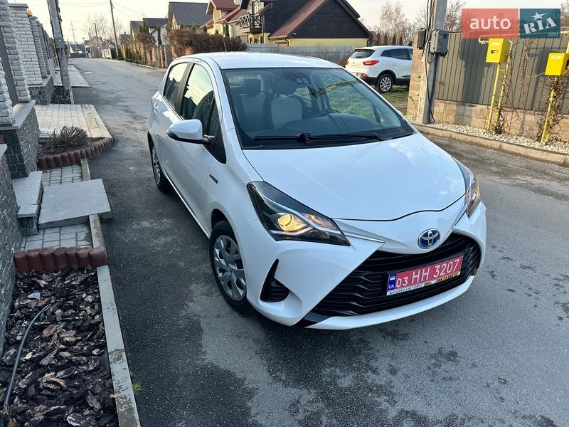 Хэтчбек Toyota Yaris 2019 в Житомире