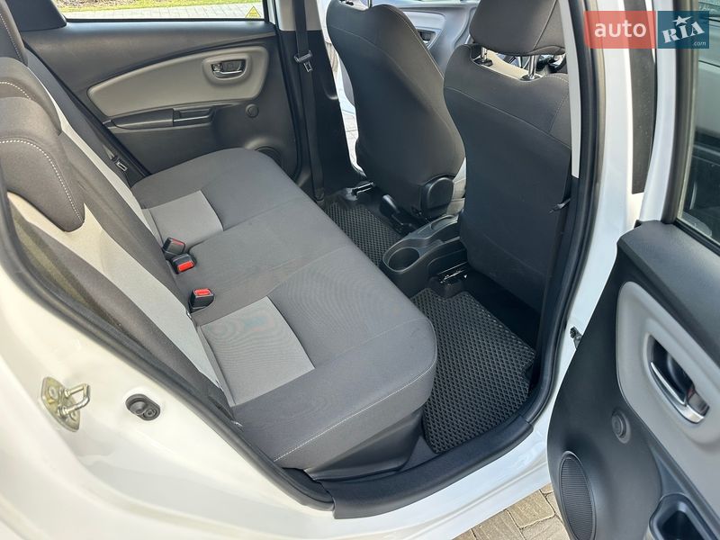 Хэтчбек Toyota Yaris 2019 в Житомире