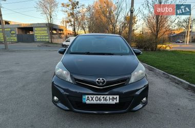 Хэтчбек Toyota Yaris 2012 в Харькове