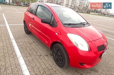 Хетчбек Toyota Yaris 2008 в Сумах