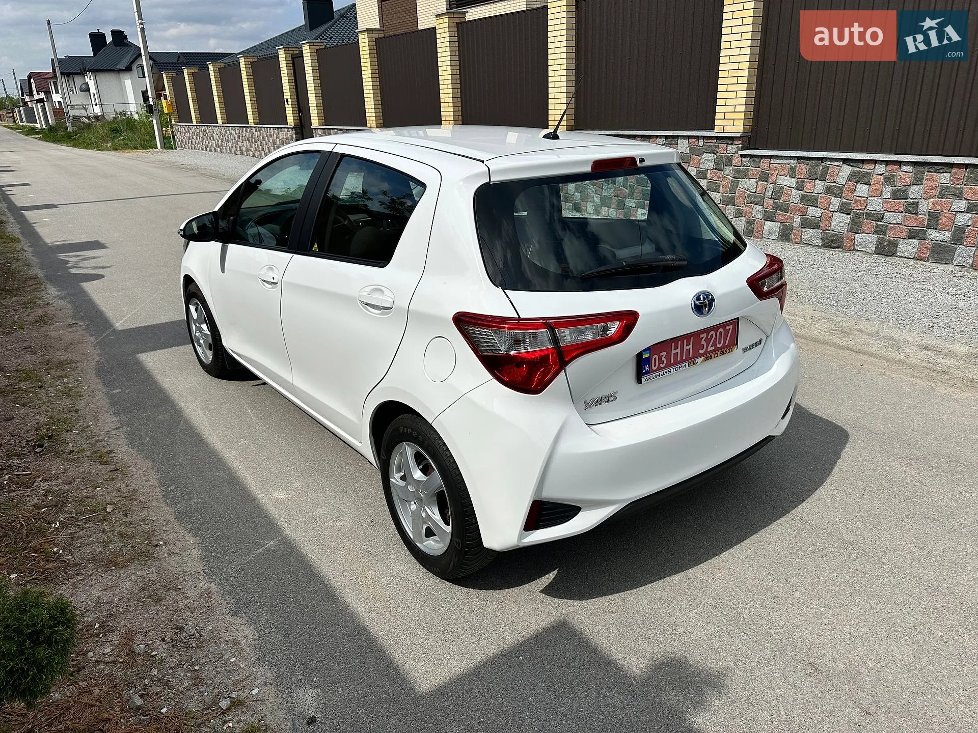 2019 Toyota Yaris - мініатюра 2