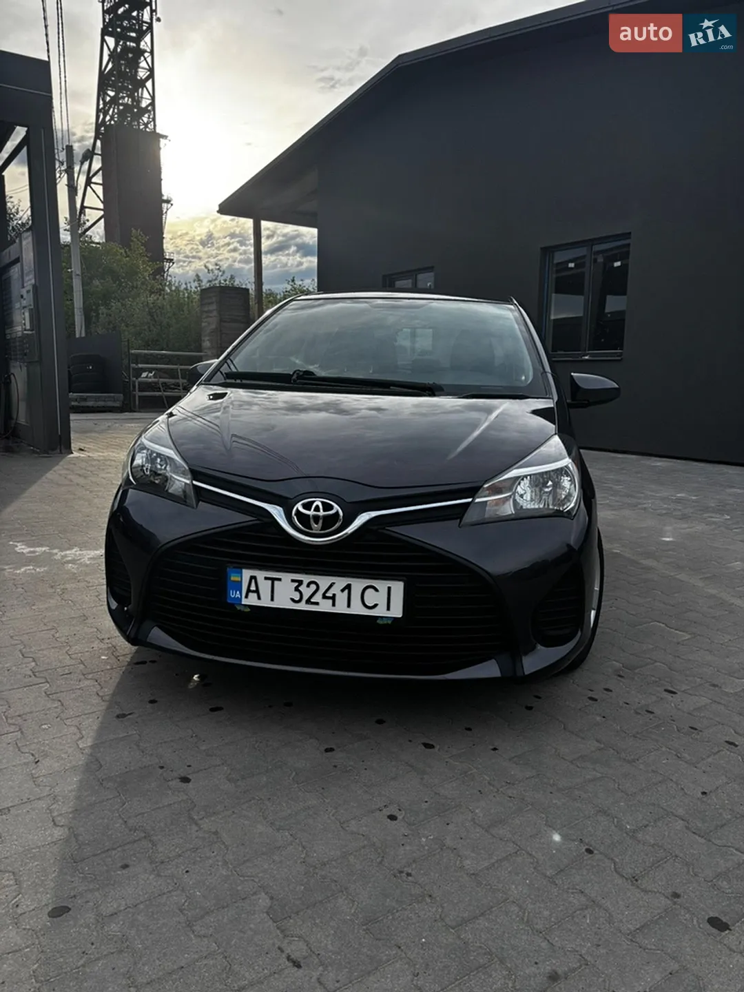 2014 Toyota Yaris - мініатюра 2