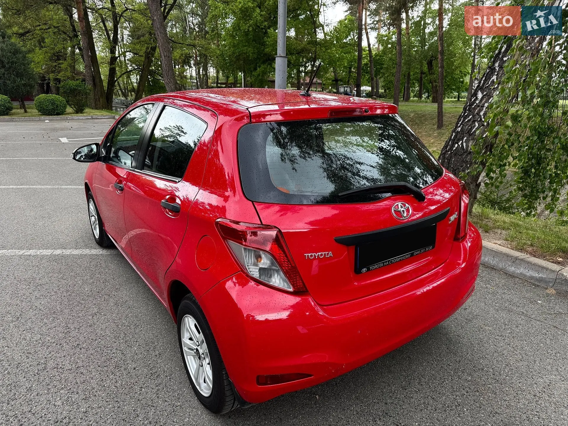 2013 Toyota Yaris - мініатюра 5