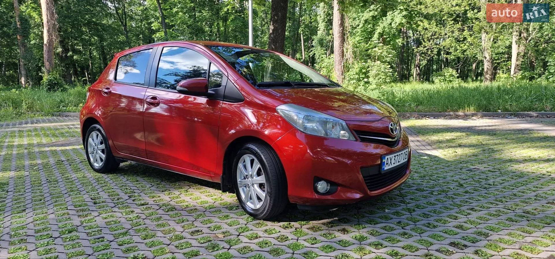 2012 Toyota Yaris - мініатюра 4