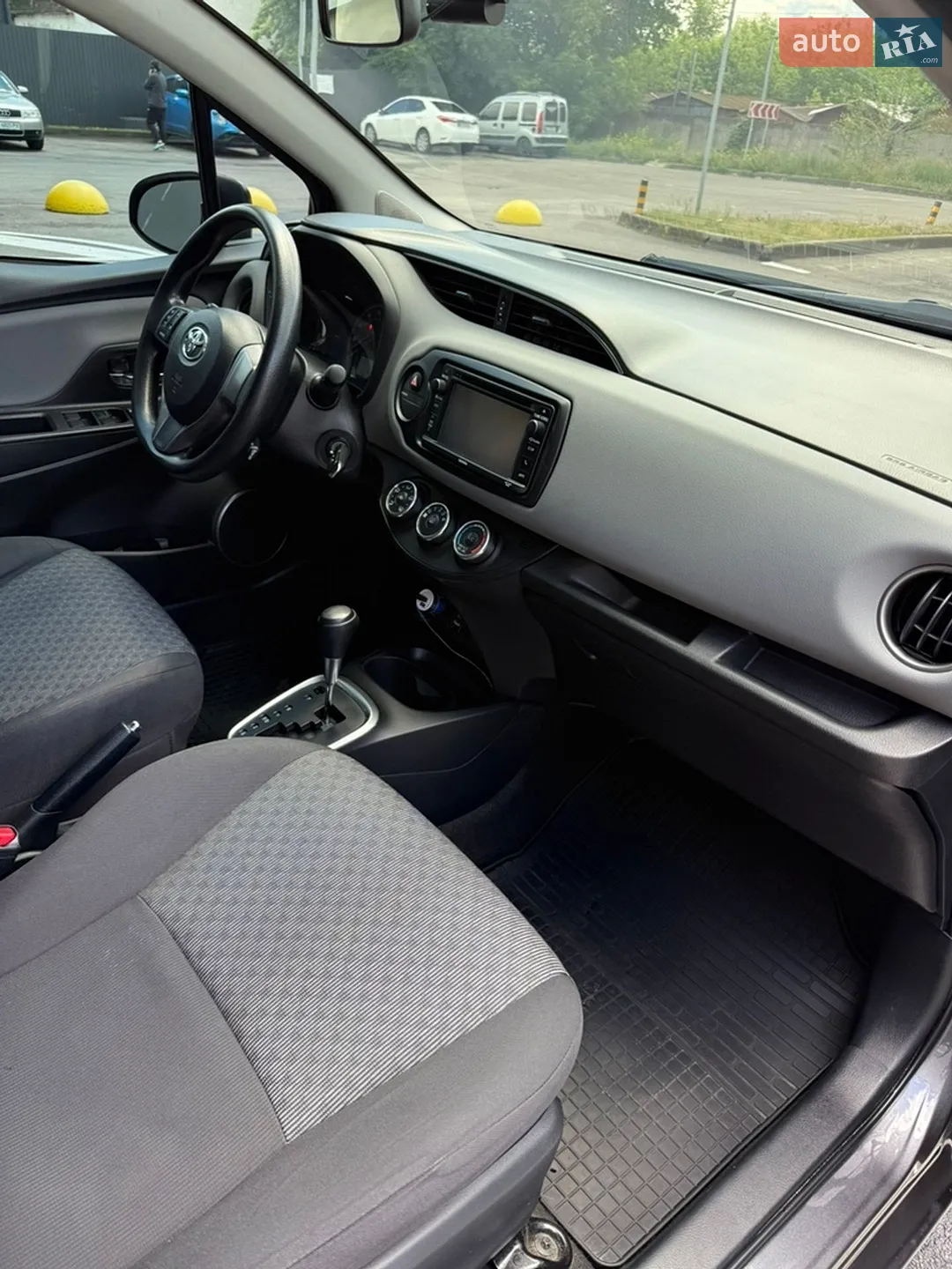 2014 Toyota Yaris - мініатюра 18