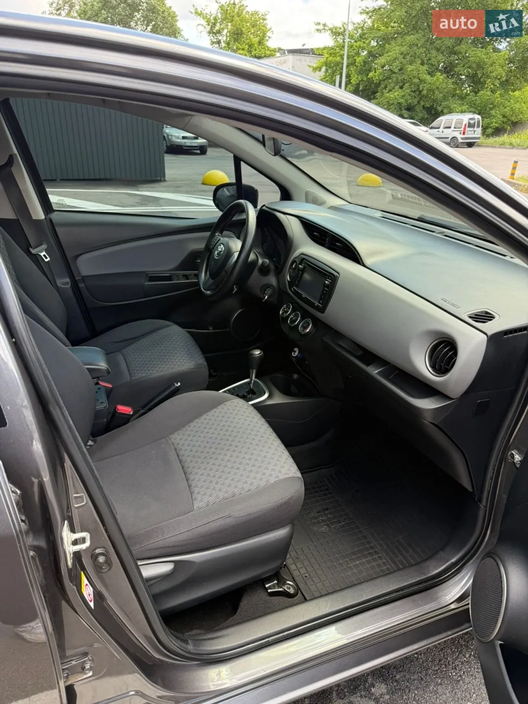 2014 Toyota Yaris - мініатюра 19