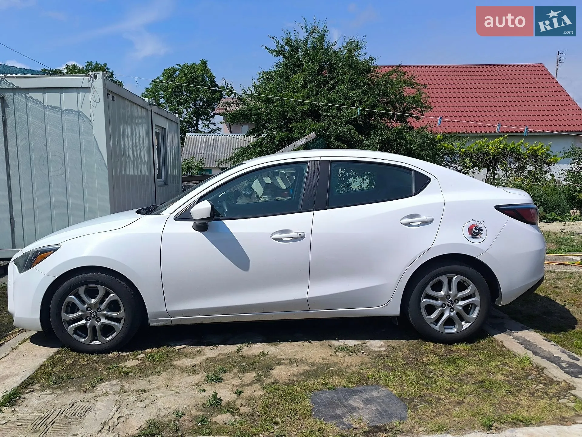 2018 Toyota Yaris - мініатюра 3
