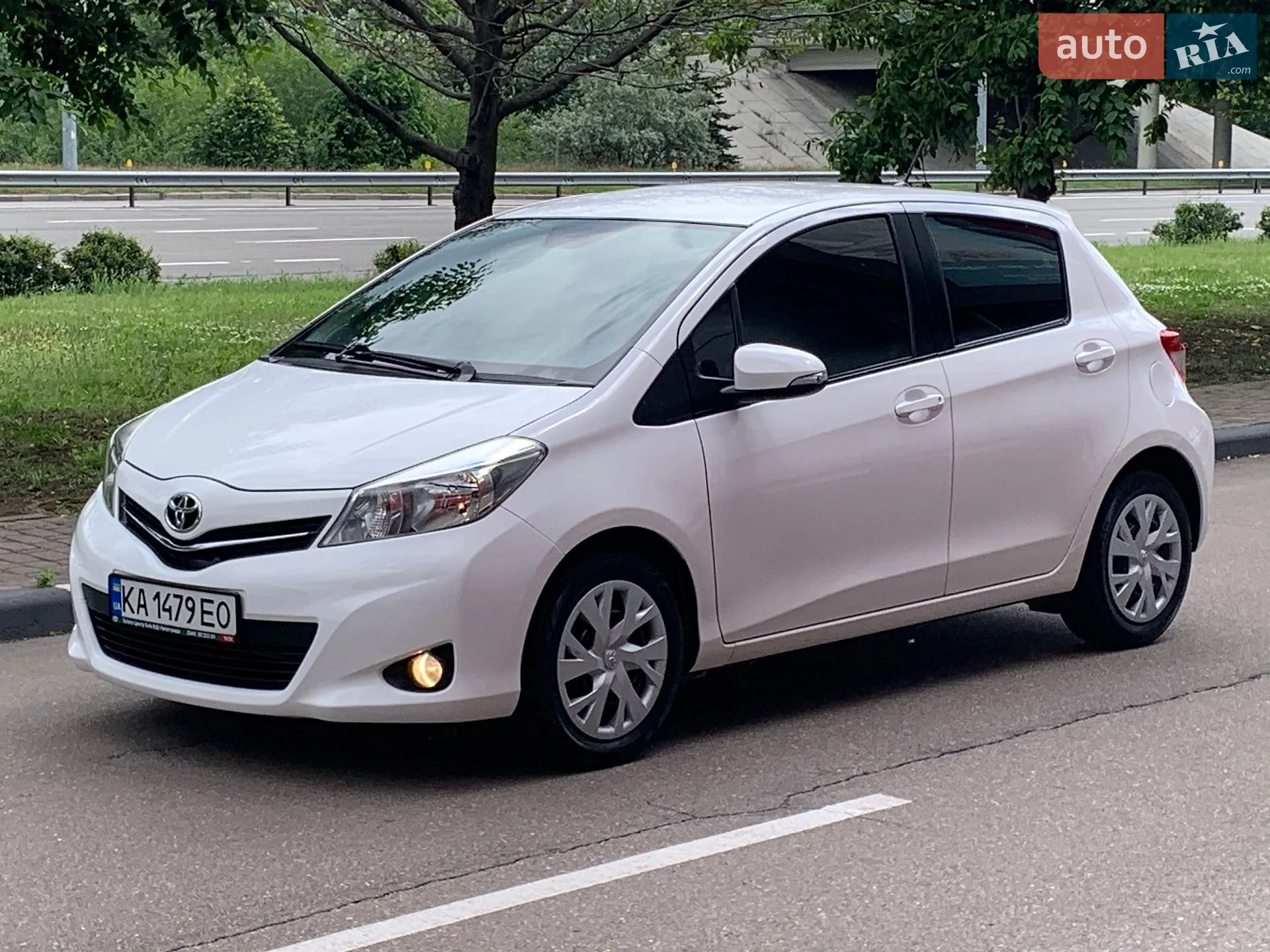 2014 Toyota Yaris - мініатюра 17