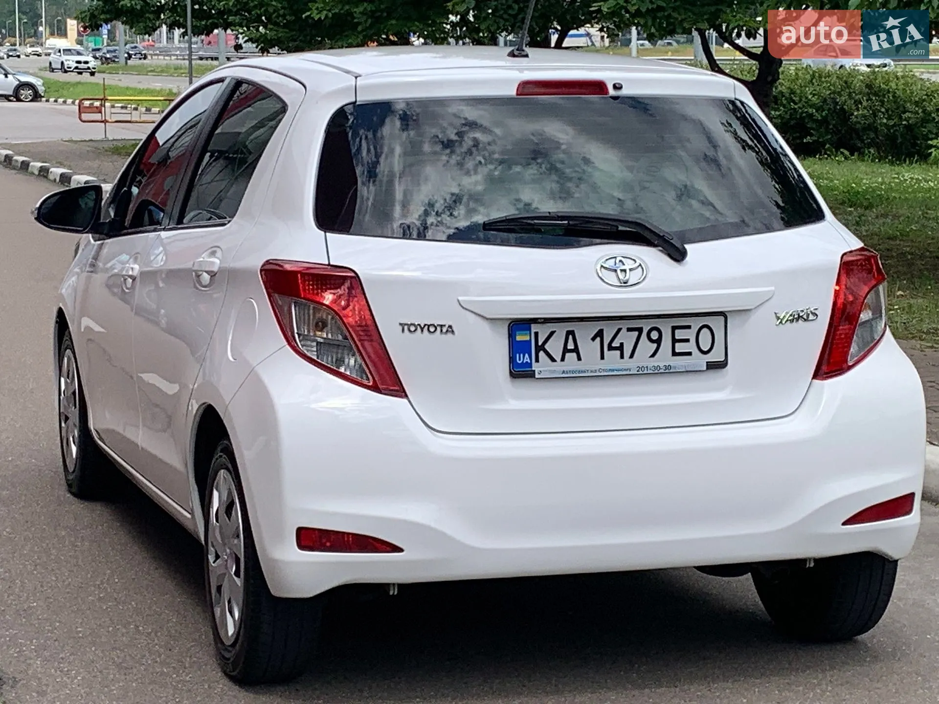 2014 Toyota Yaris - мініатюра 9