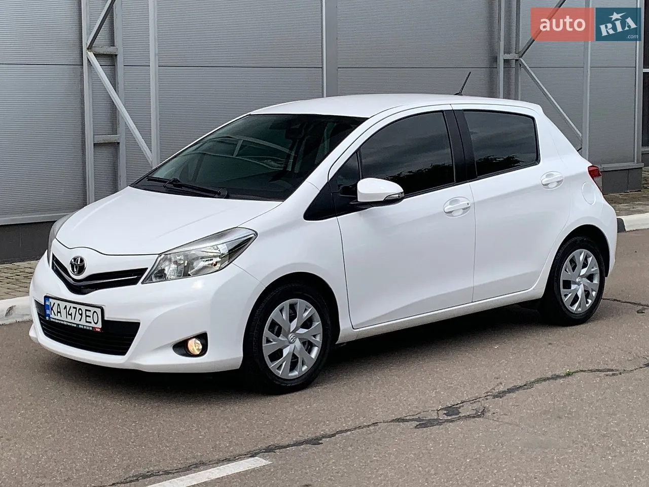 2015 Toyota Yaris - мініатюра 15