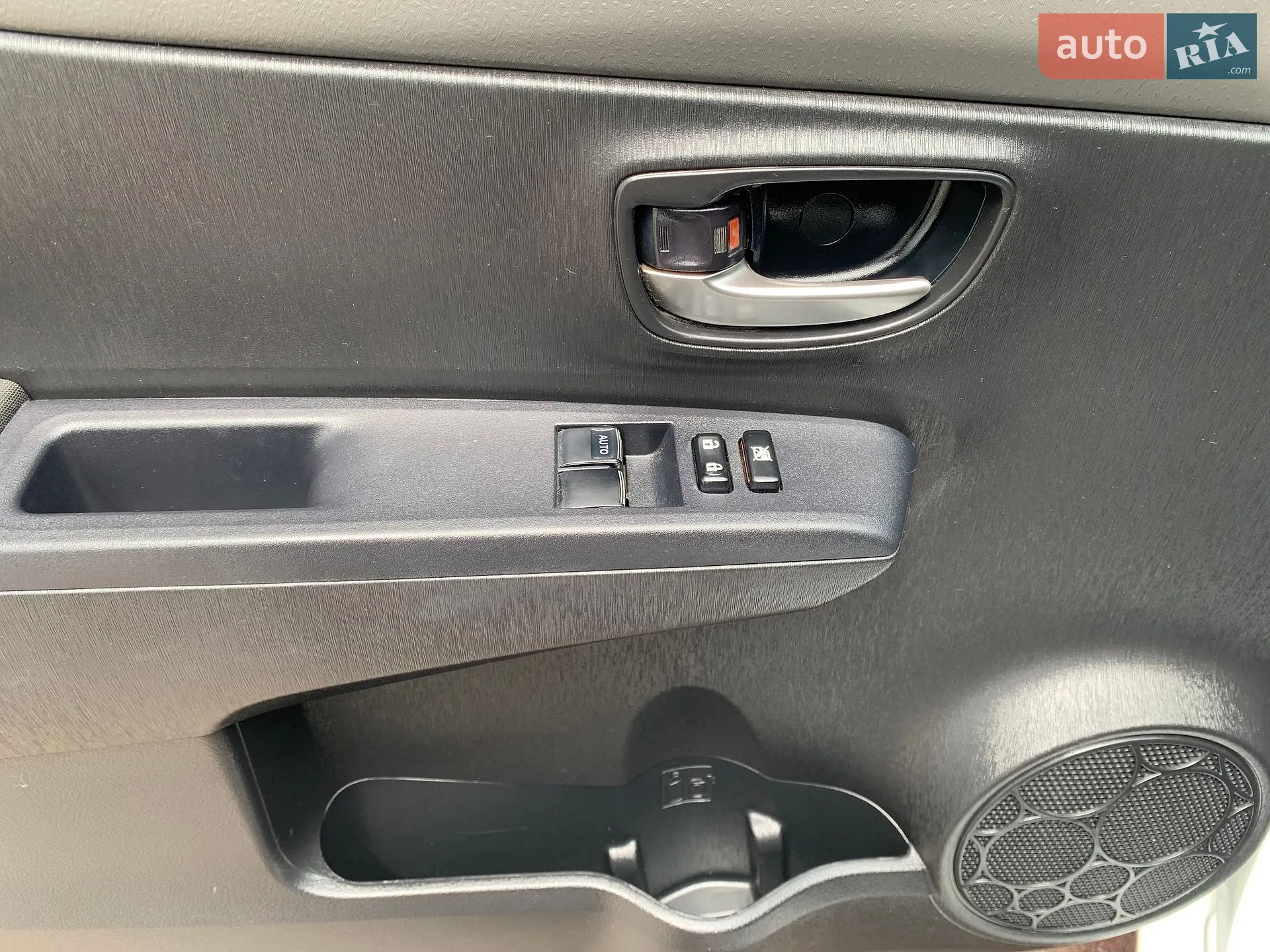 2014 Toyota Yaris - мініатюра 66